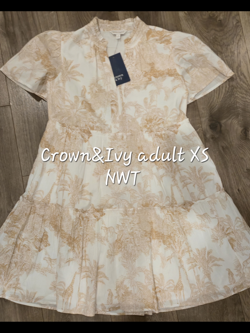 Crown & Ivy Womens Cream and Tan Palm-Print Dress